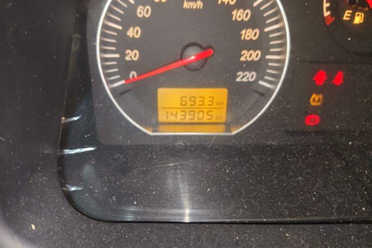 Used Jinbei Express 2020 2.0L Upgraded Version China VI Standard 6-Seater 1TZS Odometer Close Up
