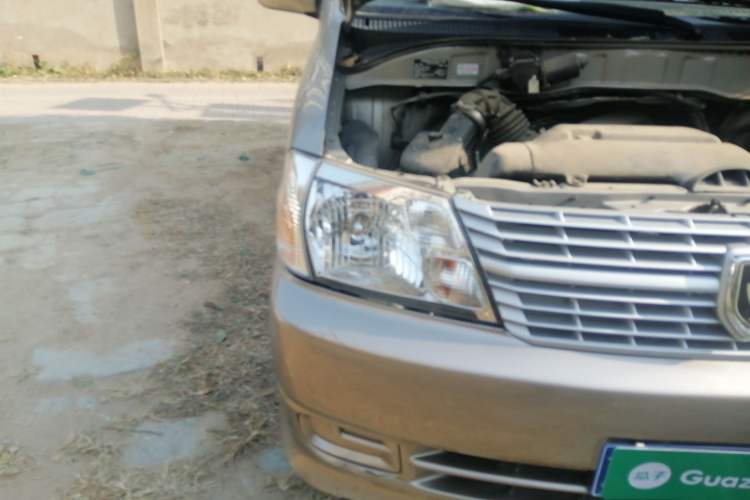Used Jinbei Express 2020 2.0L Upgraded Version China VI Standard 6-Seater 1TZS Right Front Headlight