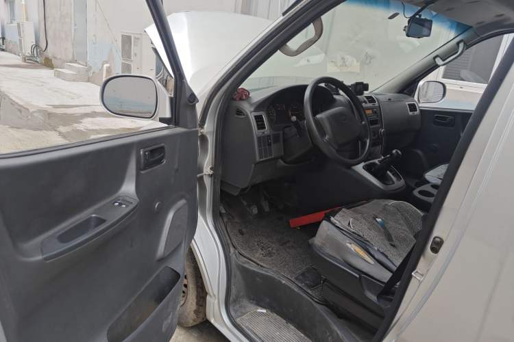 Used Jinbei Express 2020 2.0L Upgraded Version China VI Standard 6-Seater 1TZS Driver Seat