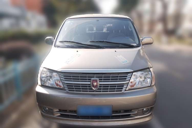 Used Jinbei Express 2020 2.0L Upgraded Version China VI Standard Luxury 9-Seater 1TZS Front