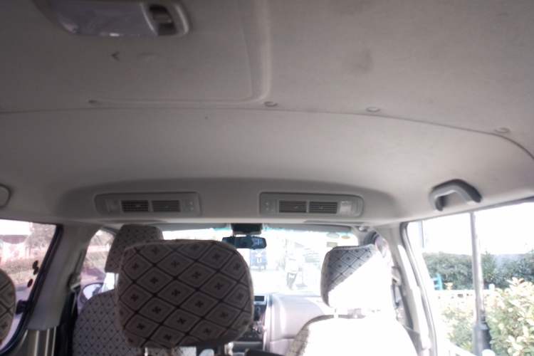 Used Jinbei Express 2020 2.0L Upgraded Version China VI Standard Luxury 9-Seater 1TZS Headliner