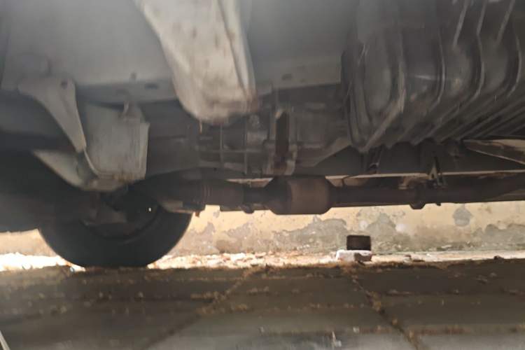 Used Jinbei Express 2020 2.0L China VI Standard Practical 6-Seater G6P-5 1TZS Chassis Front Left