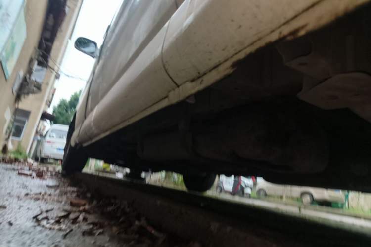 Used Jinbei Express 2020 2.0L Upgraded Version China VI Standard 6-Seater 1TZS Chassis Rear Left