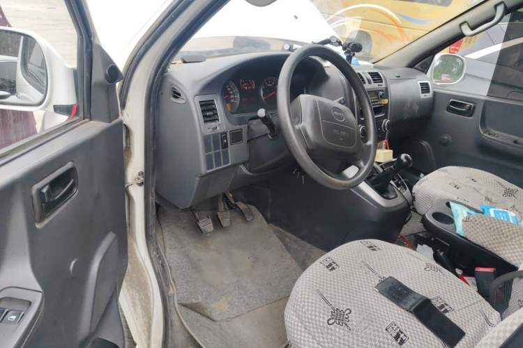 Used Jinbei Express 2020 2.0L Upgraded Version China VI Standard 6-Seater 1TZS Driver Seat