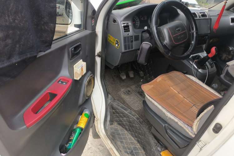 Used Jinbei Express 2020 2.0L Upgraded Version China VI Standard 6-Seater 1TZS Driver Seat