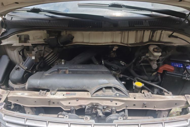 Used Jinbei Express 2020 2.0L Upgraded Version China VI Standard 6-Seater 1TZS Engine Bay