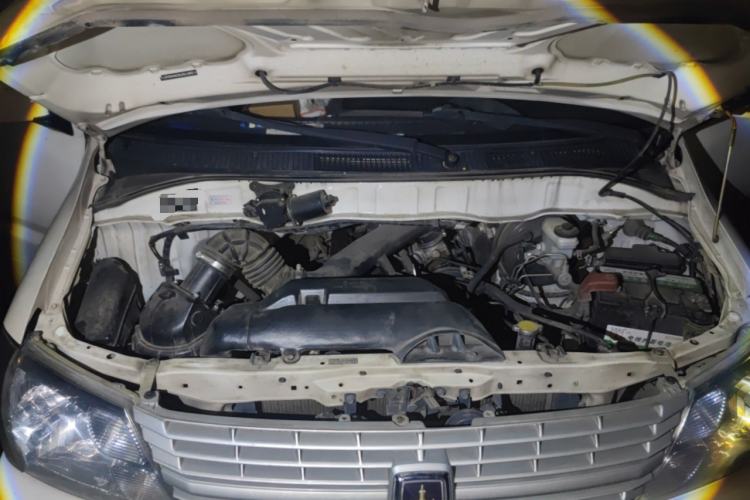 Used Jinbei Express 2020 2.0L Upgraded Version China VI Standard 6-Seater 1TZS Engine Bay