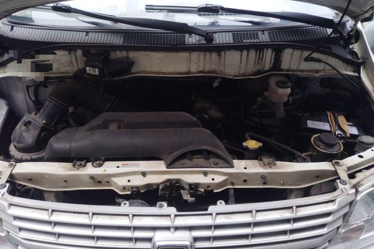 Used Jinbei Express 2020 2.0L Upgraded Version China V Emission Standard 6-Seater V19 Engine Bay