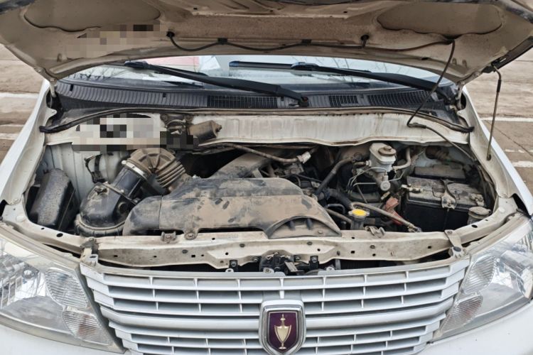 Used Jinbei Express 2020 2.0L Upgraded Version China VI Standard 6-Seater 1TZS Engine Bay