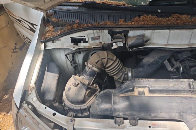 Used Jinbei Express 2020 2.0L China VI Standard Practical 6-Seater G6P-5 1TZS Engine Bay Right