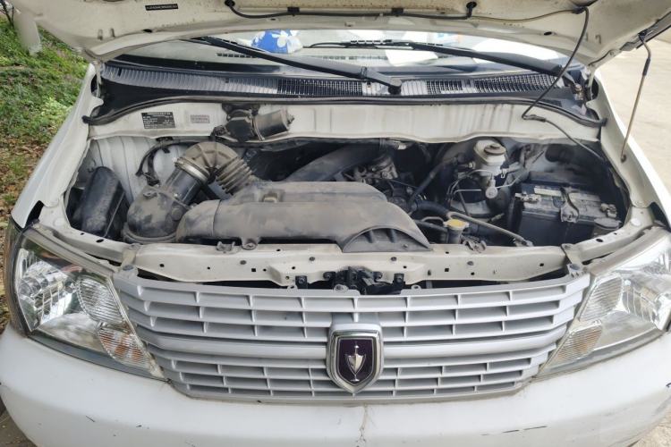 Used Jinbei Express 2020 2.0L China VI Standard Practical 6-Seater G6P-6 1TZS Engine Bay
