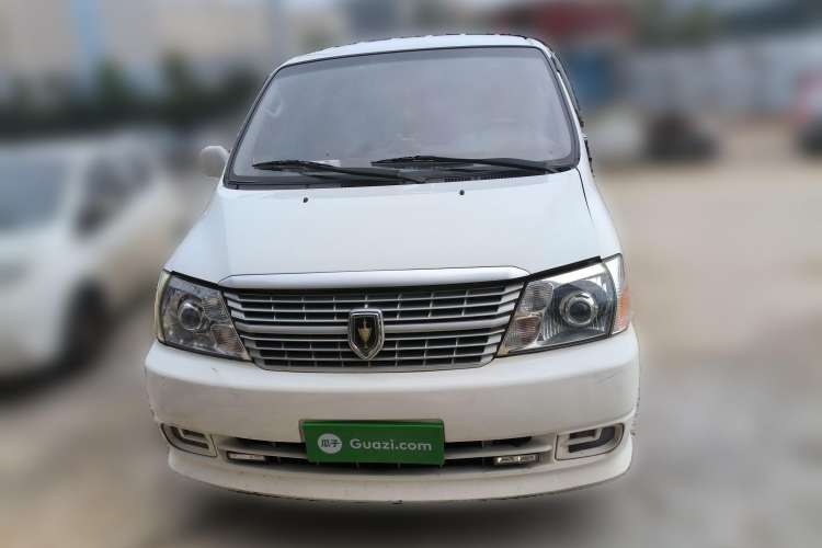 Used Jinbei Express 2020 2.0L Upgraded Version China VI Standard 6-Seater 1TZS Front
