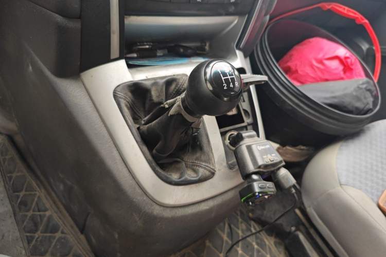 Used Jinbei Express 2020 2.0L China VI Standard Economy 6-Seater G6P-5 1TZS Gear Lever