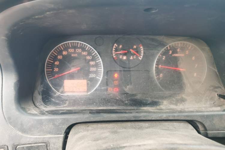Used Jinbei Express 2020 2.0L Upgraded Version China V Emission Standard 6-Seater V19 Instrument Cluster