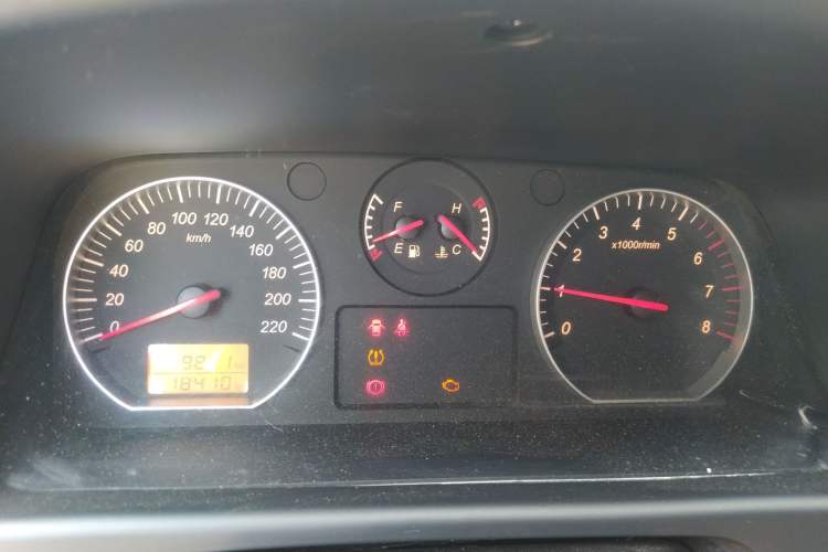 Used Jinbei Express 2020 2.0L Upgraded Version China VI Standard 6-Seater 1TZS Instrument Cluster