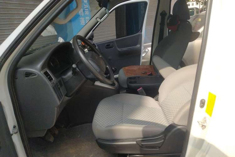 Used Jinbei Express 2020 2.0L Upgraded Version China VI Standard 6-Seater 1TZS Left Front Seat