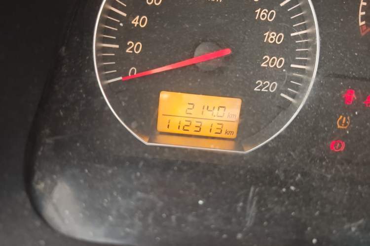 Used Jinbei Express 2020 2.0L Upgraded Version China VI Standard 6-Seater 1TZS Odometer Close Up