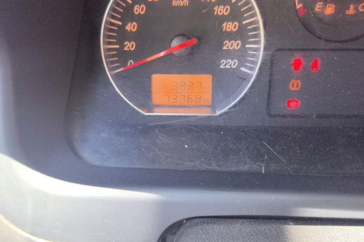 Used Jinbei Express 2020 2.0L Upgraded Version China VI Standard 6-Seater 1TZS Odometer Close Up