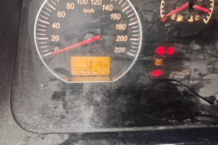 Used Jinbei Express  Odometer Close Up