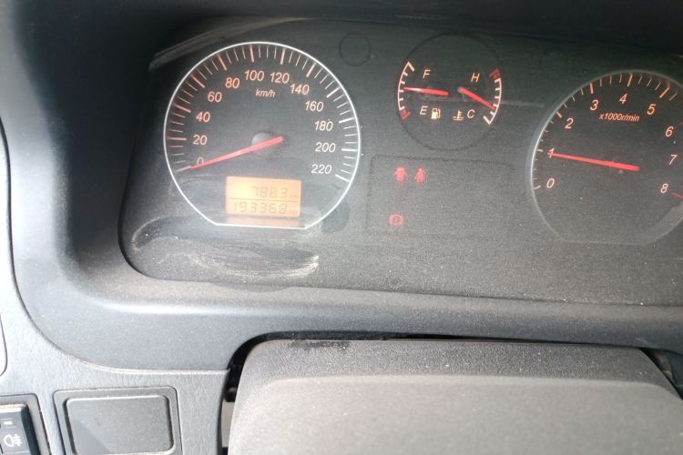 Used Jinbei Express 2020 2.0L China VI Standard Practical 6-Seater G6P-5 1TZS Odometer Close Up