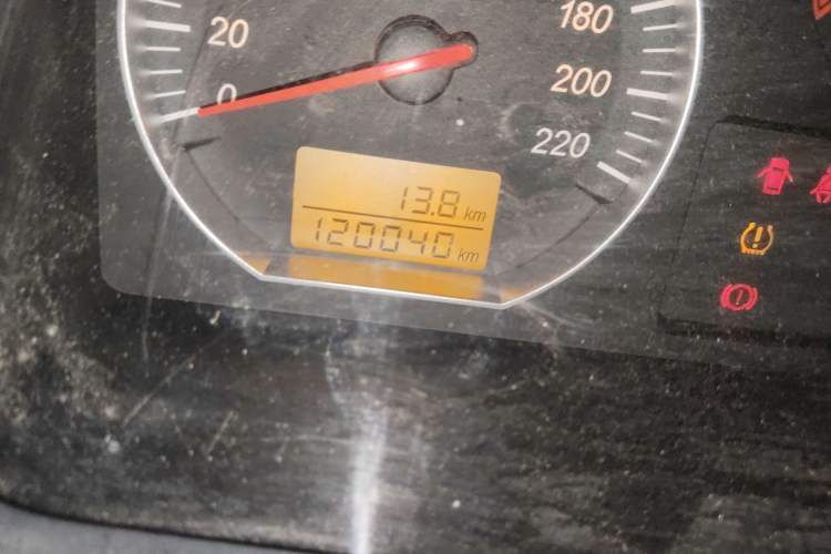 Used Jinbei Express 2020 2.0L Upgraded Version China VI Standard 6-Seater 1TZS Odometer Close Up
