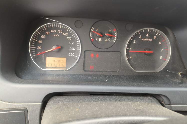 Used Jinbei Express 2020 2.0L Upgraded Version China VI Standard 6-Seater 1TZS Odometer Close Up