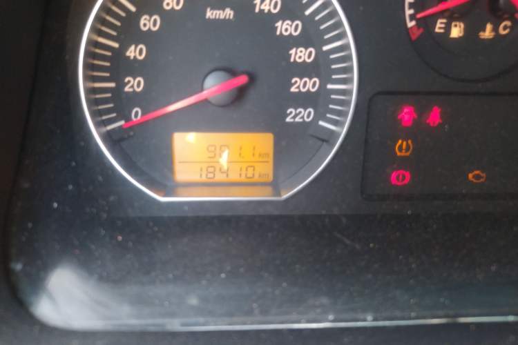Used Jinbei Express 2020 2.0L Upgraded Version China VI Standard 6-Seater 1TZS Odometer Close Up