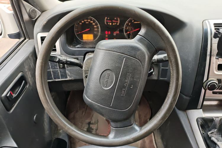 Used Jinbei Express 2020 2.0L Upgraded Version China VI Standard 6-Seater 1TZS Steering Wheel