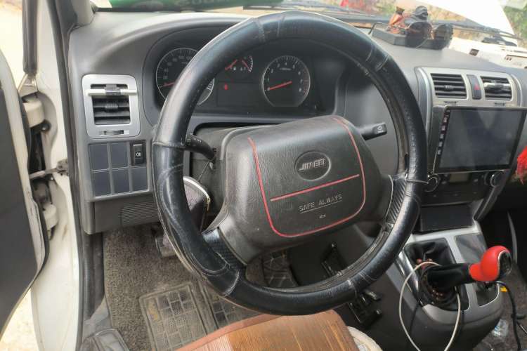 Used Jinbei Express 2020 2.0L Upgraded Version China VI Standard 6-Seater 1TZS Steering Wheel