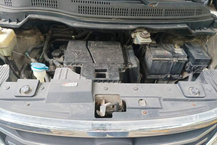 Used Jinbei F50 2017 1.6L Manual Comfort Model Engine Bay