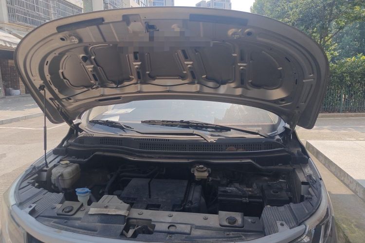Used Jinbei F50 2017 1.6L Manual Economy Model Engine Bay