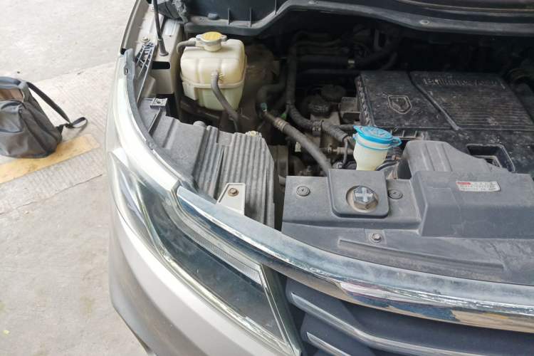 Used Jinbei F50 2017 1.6L Manual Comfort Model Engine Bay Right