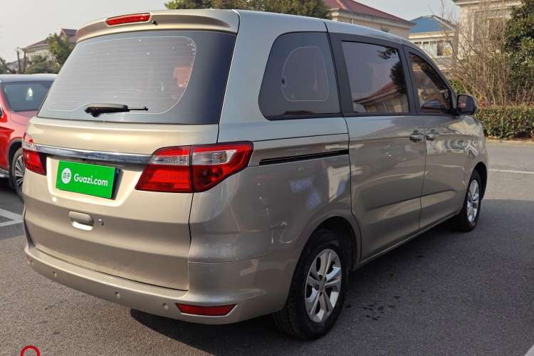 Used Jinbei F50 2017 1.6L Manual Comfort Model Exterior 5