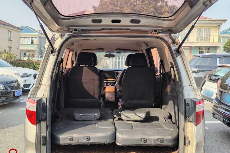 Used Jinbei F50 2017 1.6L Manual Comfort Model Interior 6
