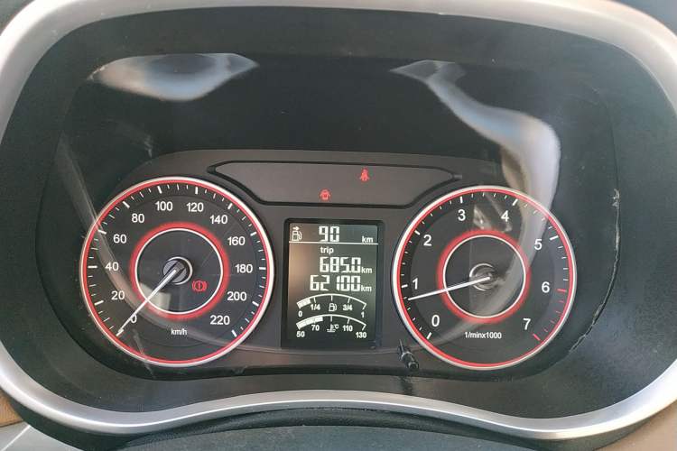 Used Jinbei F50 2017 1.6L Manual Comfort Model Odometer Close Up