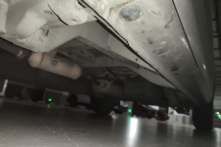 Used Jinbei F50 2017 1.6L Manual Elite Model Chassis Front Left