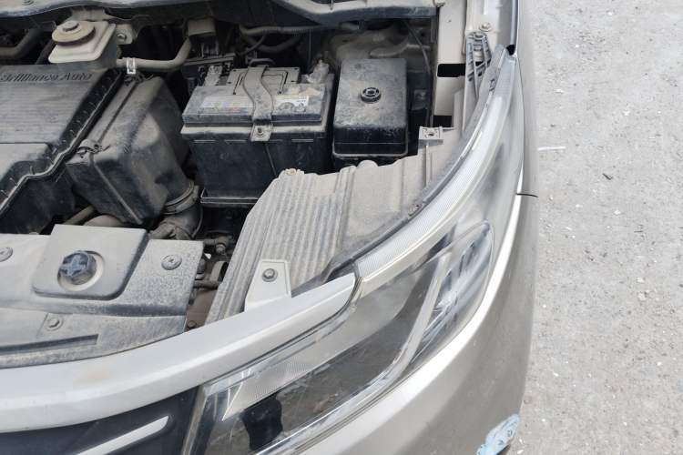 Used Jinbei F50 2017 1.6L Manual Economy Model Engine Bay Left