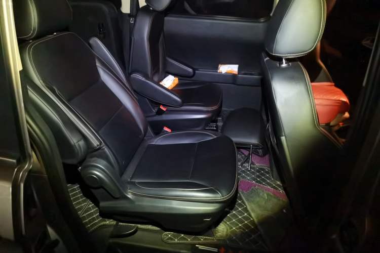 Used Jinbei F50 2017 1.6L Manual Elite Model Left Rear Seat