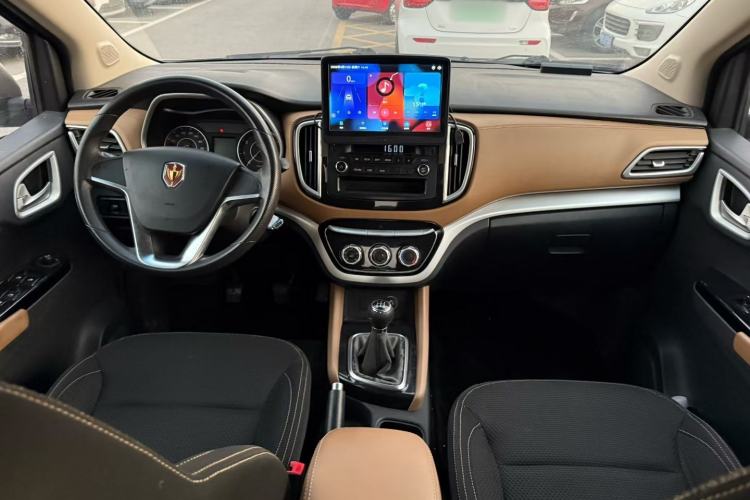 Used Jinbei F50 2017 1.6L Manual Economy Model Audio And AC Panel