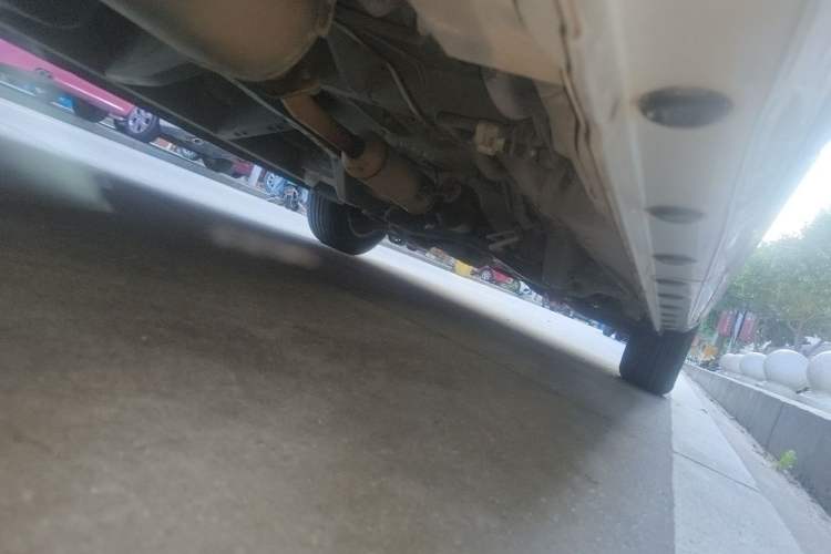 Used Jinbei F50 2017 1.6L Manual Luxury Model Chassis Rear Right