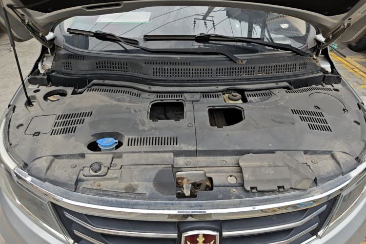 Used Jinbei F50 2017 1.6L Manual Luxury Model Engine Bay