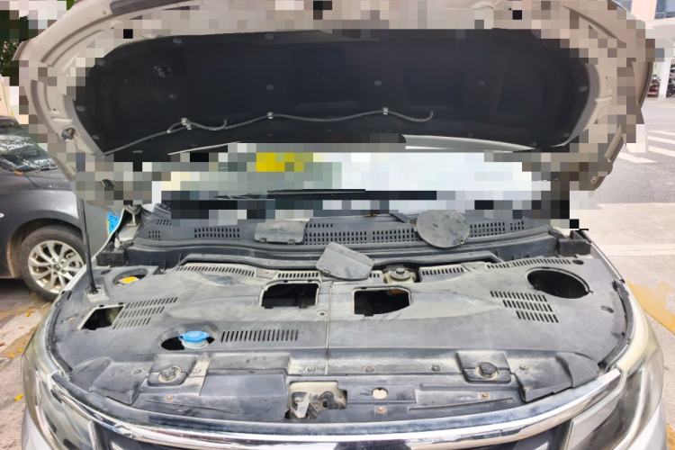 Used Jinbei F50 2017 1.6L Manual Elite Model Engine Bay