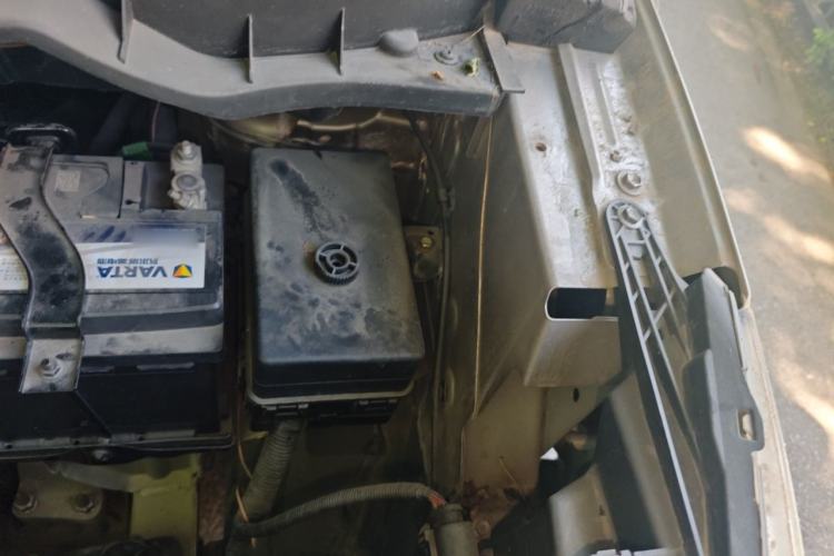 Used Jinbei F50 2017 1.6L Manual Elite Model Engine Bay Left