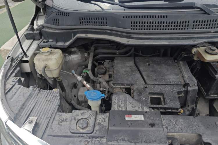 Used Jinbei F50 2017 1.6L Manual Comfort Model Engine Bay Right
