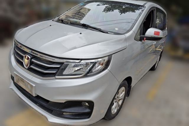 Używany Jinbei F50 2017 1.6L Manual Luxury Model