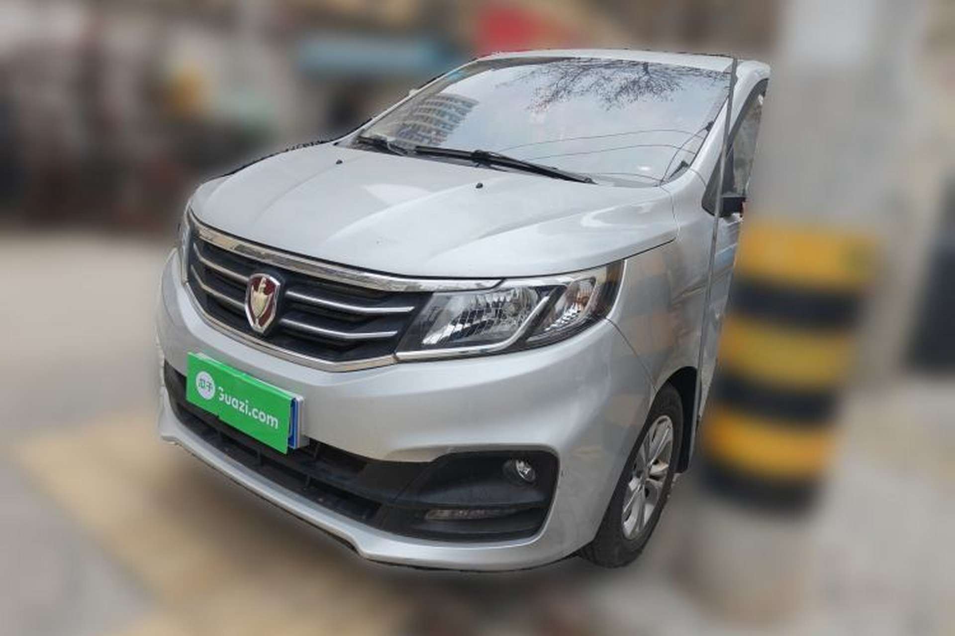 Used Jinbei F50 2017 1.6L Manual Luxury Model Front Left 45 Deg