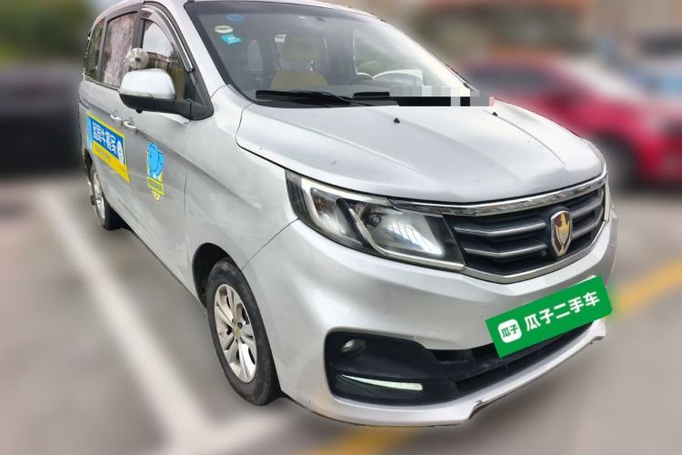 Used Jinbei F50 2017 1.6L Manual Elite Model Front Right 45 Deg