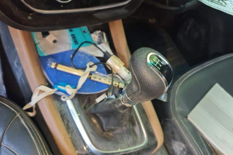 Used Jinbei F50 2017 1.6L Manual Elite Model Gear Lever