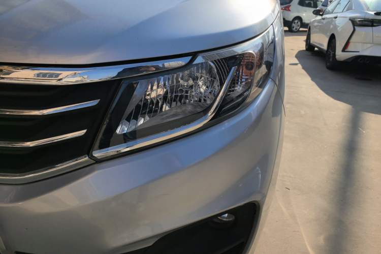 Used Jinbei F50 2017 1.6L Manual Luxury Model Left Front Headlight