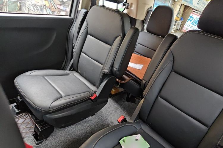 Used Jinbei F50 2017 1.6L Manual Luxury Model Left Rear Seat